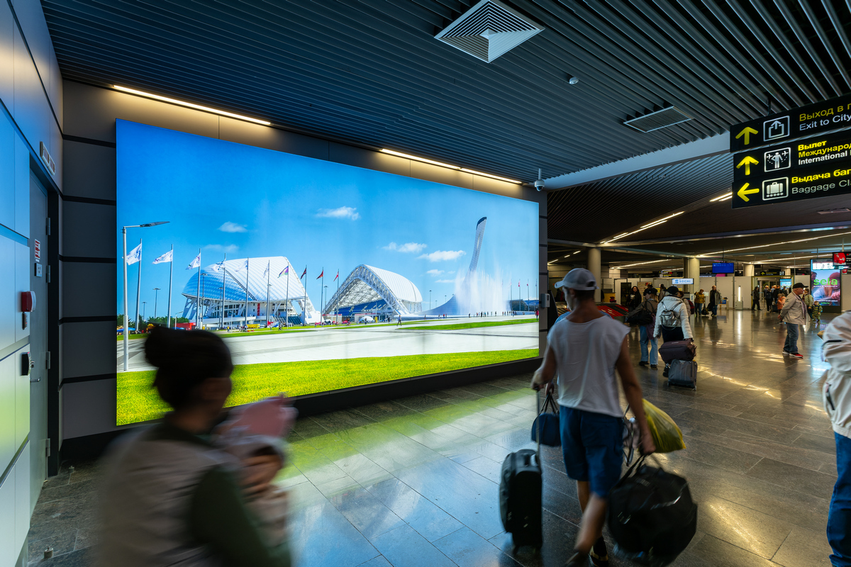 Фотография рекламного носителя, тип: Другой индор-формат, адрес: Аэропорт «Адлер», Мира ул., д.50, Адлер, Краснодарский край, Россия. Сторона/вариант A №1348671