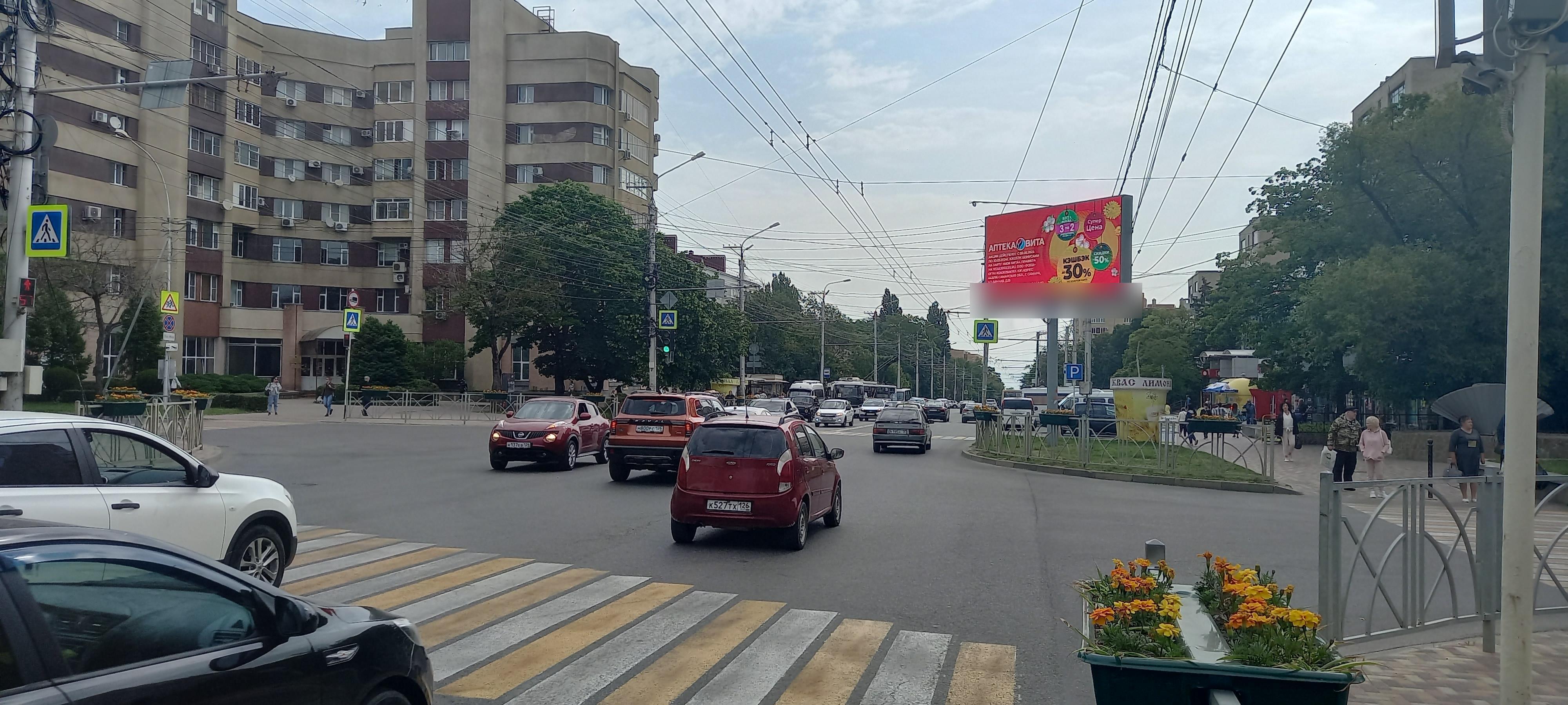 Фотография рекламного носителя, тип: Билборд 3x6, адрес: Мира ул., д.280/7а Х Маршала Жукова ул., Ставрополь, Ставропольский край, Россия. Сторона А1 №978443