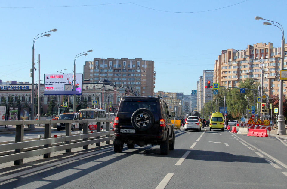 Фотография рекламного носителя, тип: Билборд 3x6, адрес: Нижегородская ул., д.2, корп.1 X Абельмановская ул., Москва, Россия. Сторона Б1 №443906