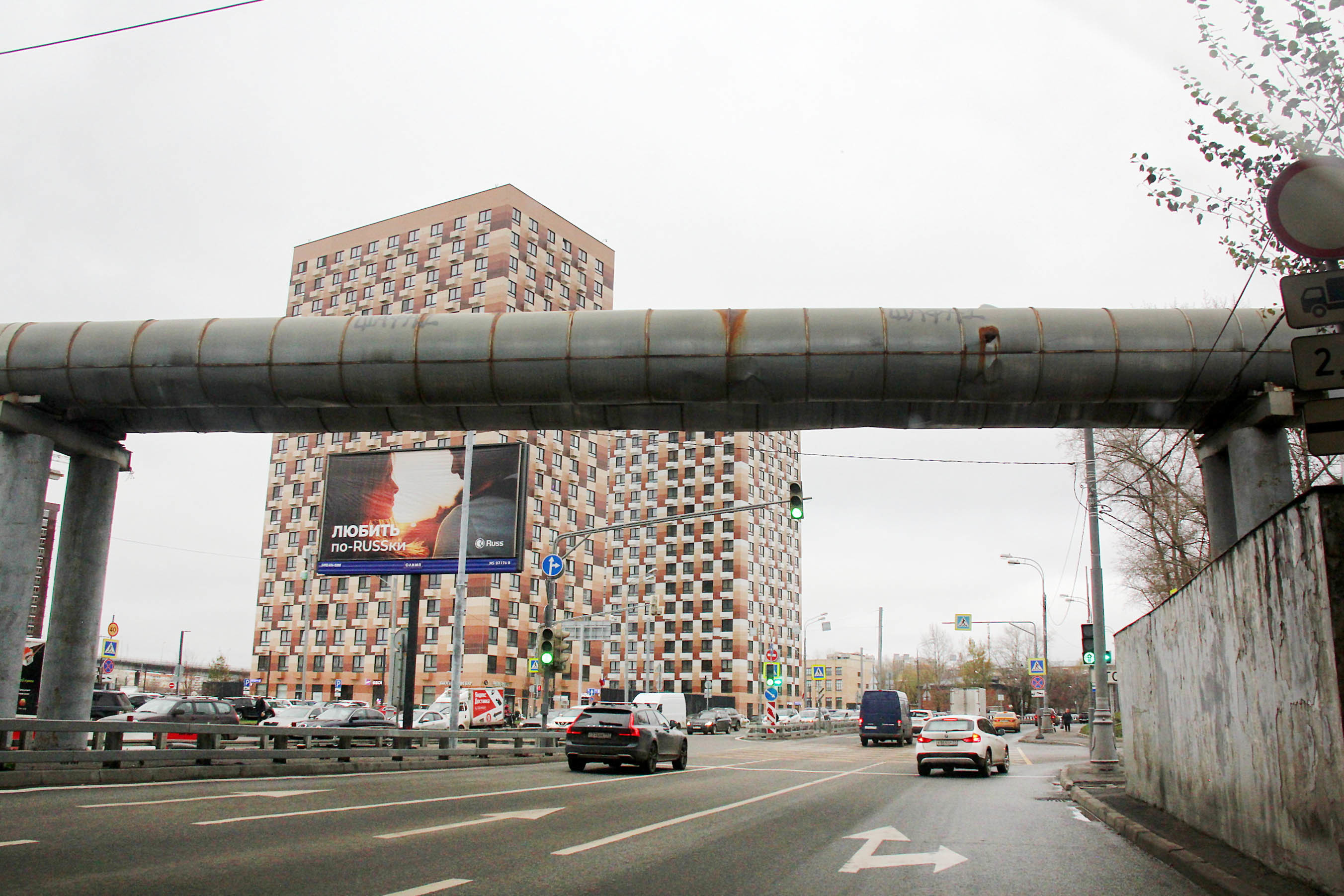 Фотография рекламного носителя, тип: Билборд 3x6, адрес: Большая Академическая ул., ЦРП, до Х Валаамская ул.., Москва, Россия. Сторона Б №1365440