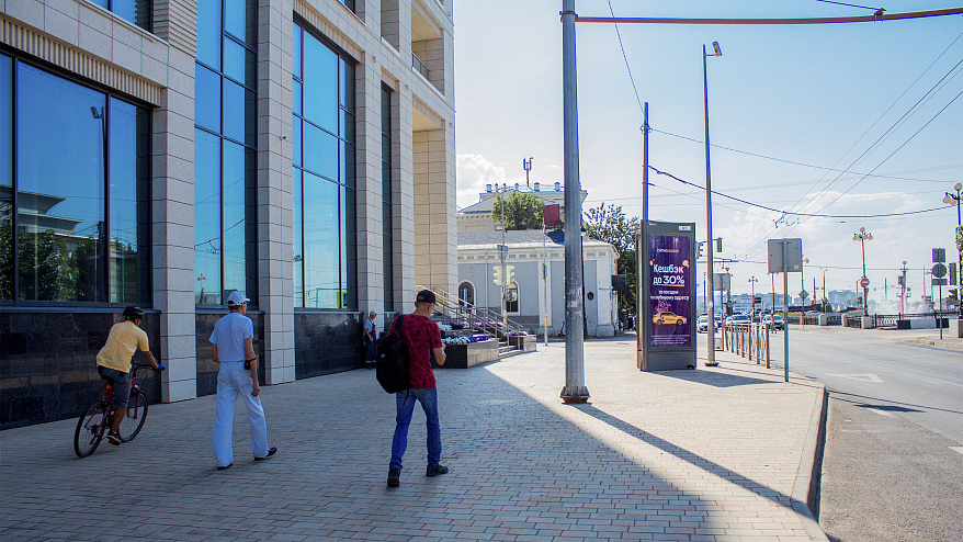 Фотография рекламного носителя, тип: Пиллар 3x1.4, адрес: Право-Булачная ул., д.51, Казань, Республика Татарстан, Россия. Сторона B №686018