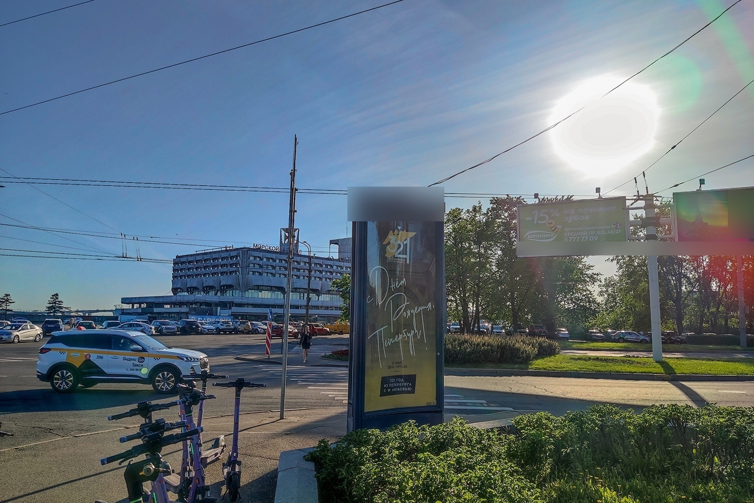 Фотография рекламного носителя, тип: Пиллар 3x1.4, адрес: Наличная ул. Х Опочинина ул., д.2, Санкт-Петербург, Россия. Сторона С №687656