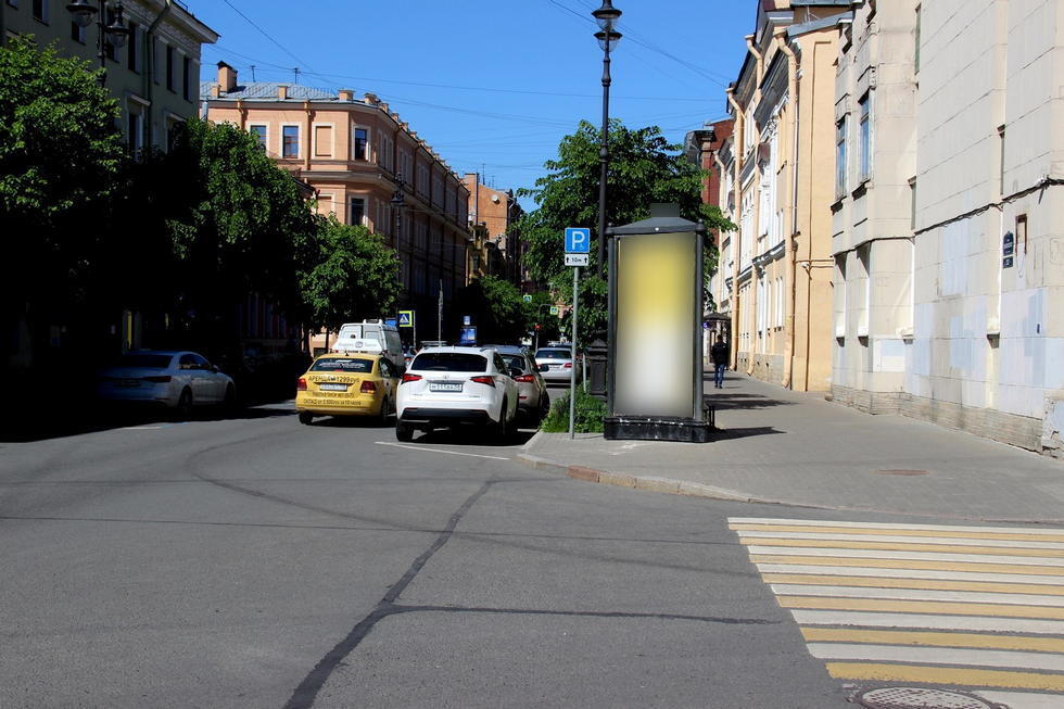 Фотография рекламного носителя, тип: Пиллар 3x1.4, адрес: Маяковского ул., д.33 Х Саперный пер., Санкт-Петербург, Россия. Сторона А №144318