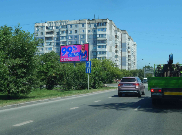 Фотография рекламного носителя, тип: Билборд 3x6, адрес: Строителей пр-т., д.1, Барнаул, Алтайский край, Россия. Сторона Б1 №291844