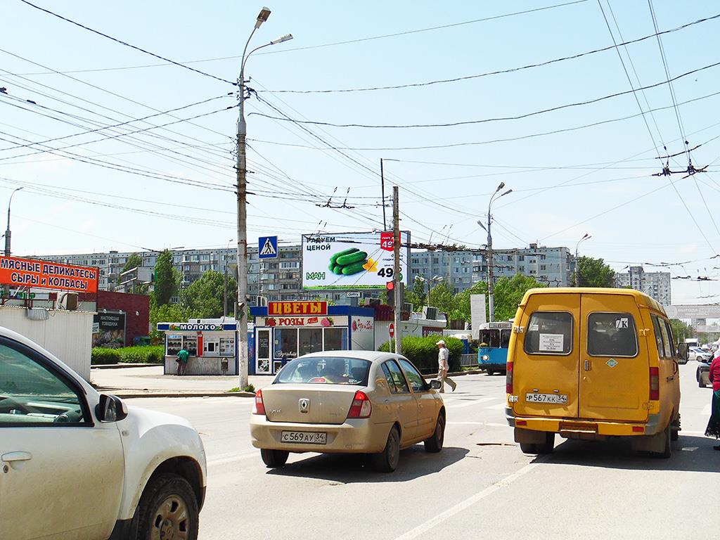 Фотография рекламного носителя, тип: Билборд 3x6, адрес: Симонова ул. Х 8-ой Воздушной Армии ул., Волгоград, Волгоградская область, Россия. Сторона Б №83128