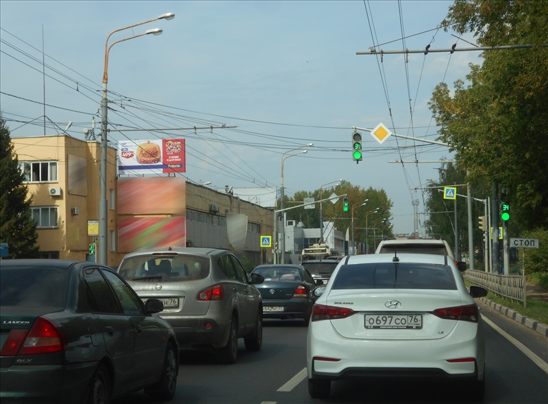 Фотография рекламного носителя, тип: Билборд 3x6, адрес: Полушкина роща ул., д.11, Ярославль, Ярославская область, Россия. Сторона Б3 №109645