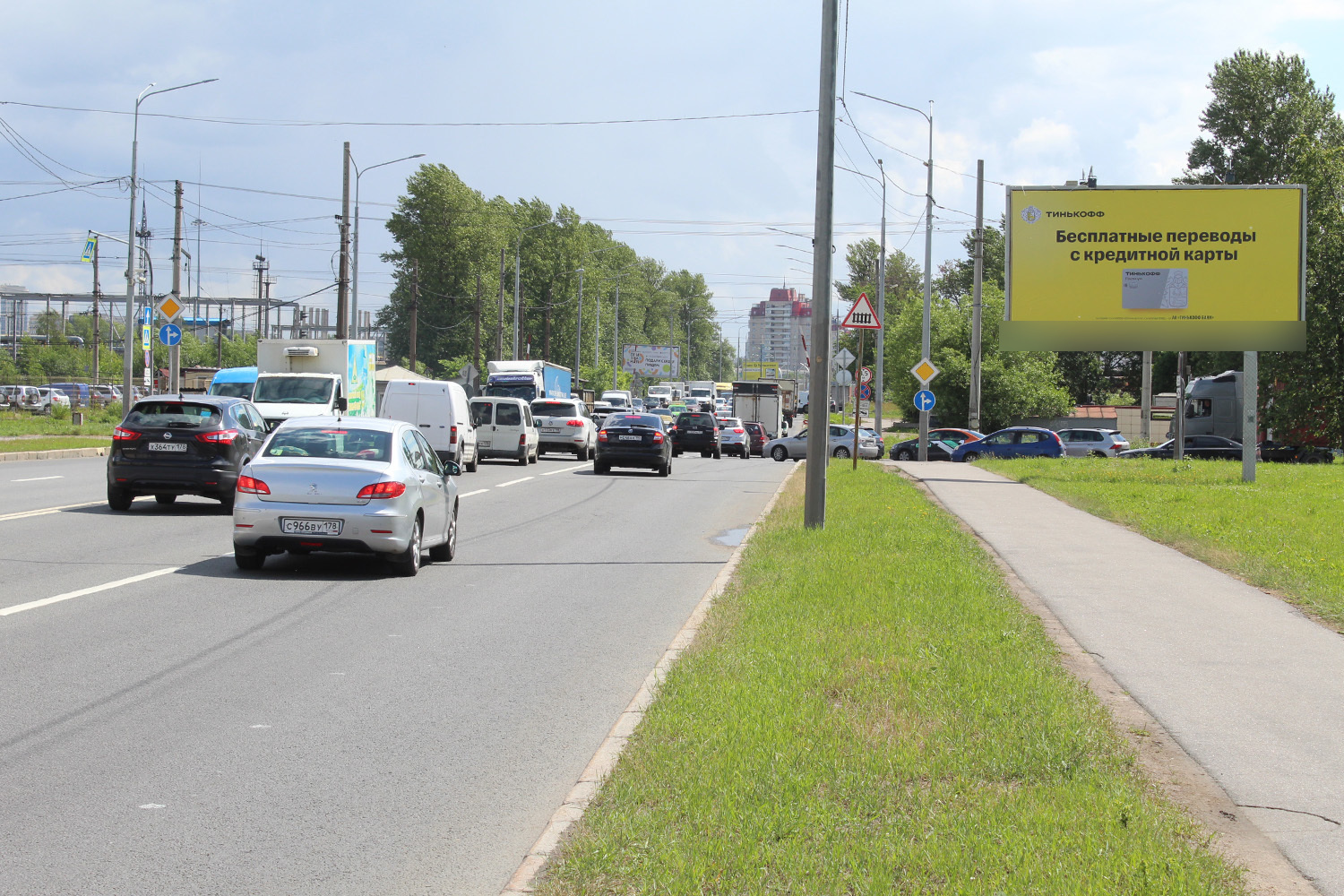 Фотография рекламного носителя, тип: Билборд 3x6, адрес: Краснопутиловская ул. Х Червонного Казачества ул., д.42, Санкт-Петербург, Россия. Сторона А №684079