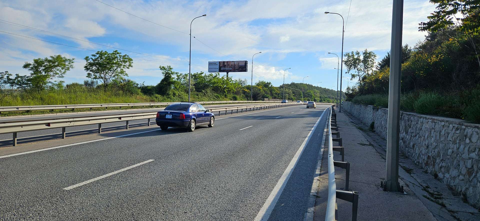 Фотография рекламного носителя, тип: Суперсайт 3x12, адрес: ул. Сапунгорская а/д 67К-2, 3 км + 050 м, справа, Севастополь, Россия. Сторона Б №1373737