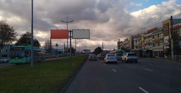 Фотография рекламного носителя, тип: Билборд 3x6, адрес: Московский пр-т., ТЦ Гиант, Калининград, Калининградская область, Россия. Сторона С №1446269