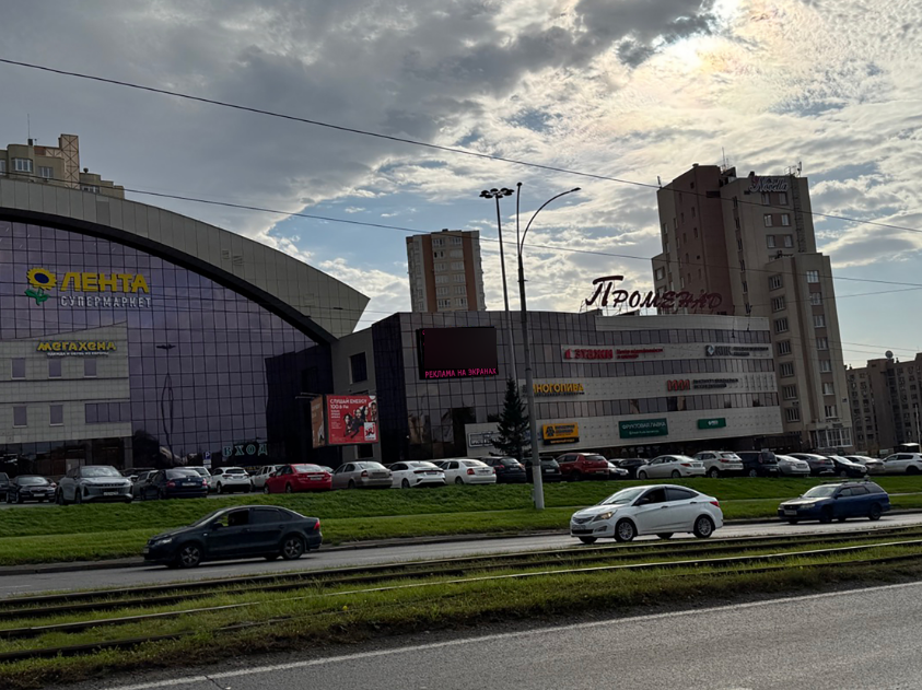 Фотография рекламного носителя, тип: Видеоэкран, адрес: Ленина пр-т., д.59а, Кемерово, Кемеровская область, Россия. Сторона A1-A10 №813104