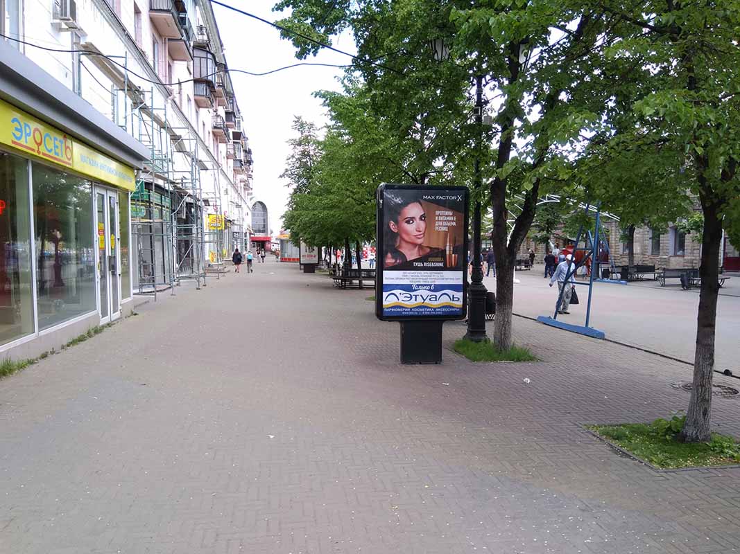 Фотография рекламного носителя, тип: Ситиформат 1.8x1.2, адрес: Кирова ул., д.86 Х Карла Маркса ул., Челябинск, Челябинская область, Россия. Сторона B №201925