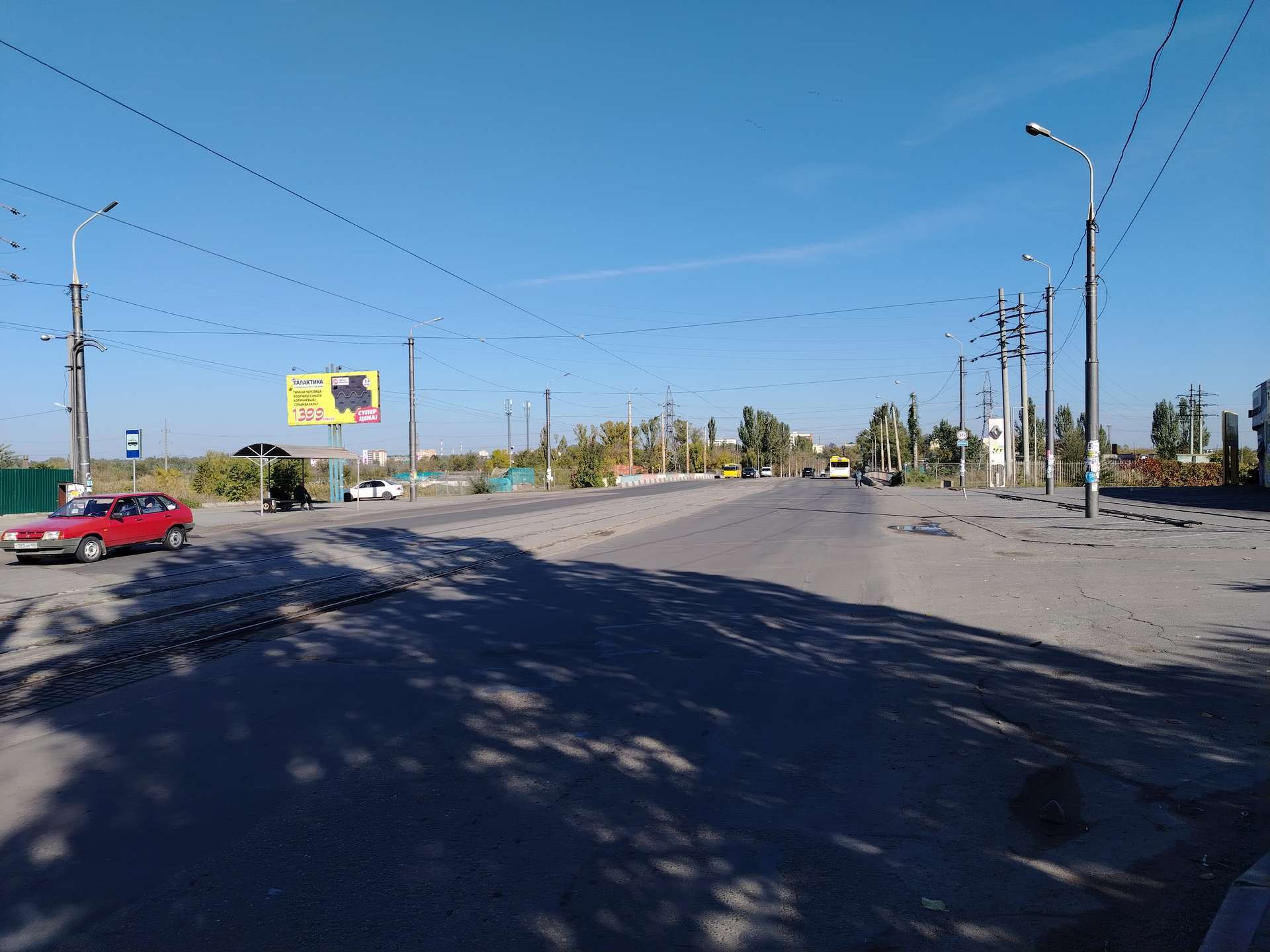 Фотография рекламного носителя, тип: Билборд 3x6, адрес: Металлургов пр-т., д.110, Донецк, Донецкая область, Россия. Сторона Б №1348417