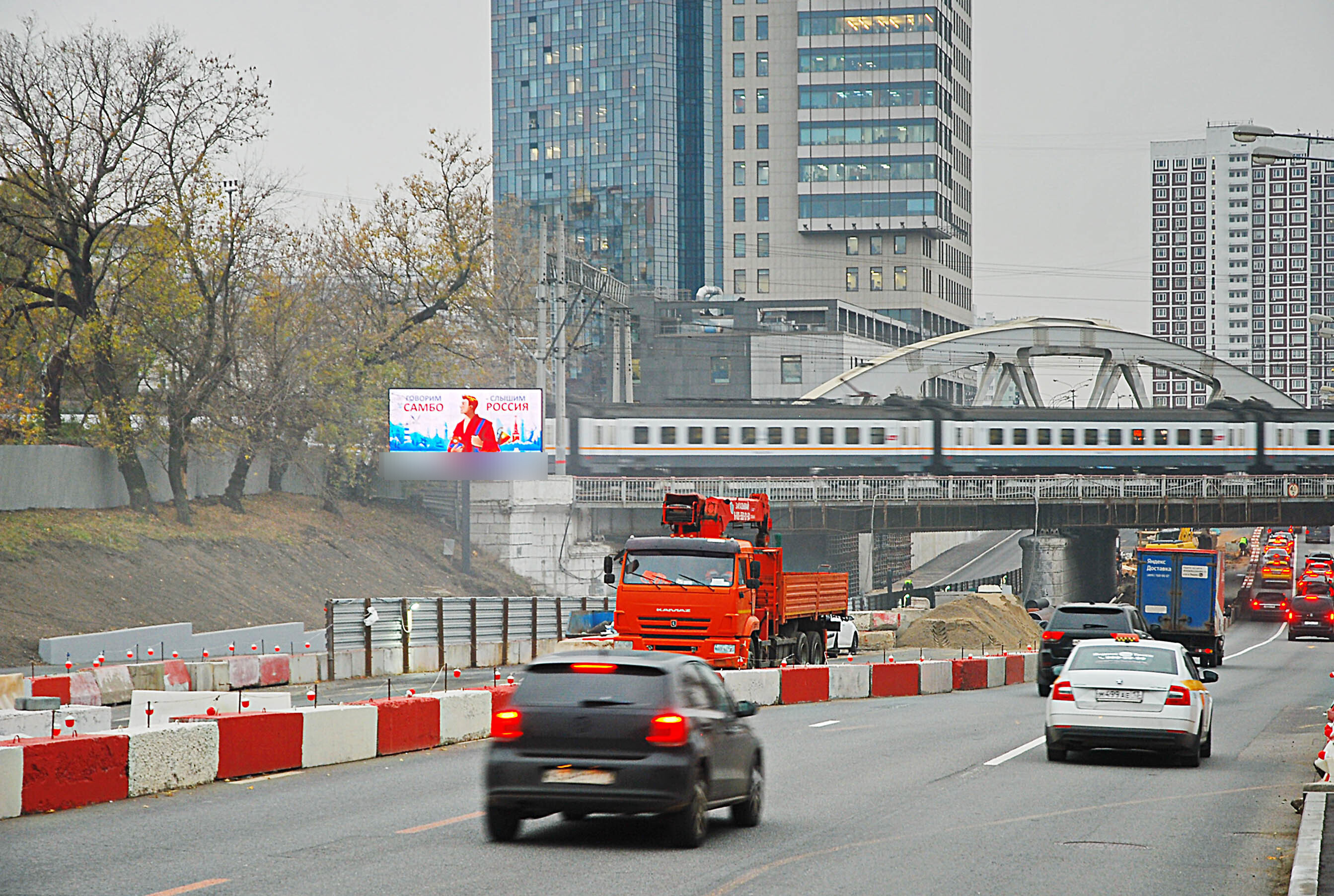 Фотография рекламного носителя, тип: Билборд 3x6, адрес: Энтузиастов ш., д.2, 350м до Х Рогожский Вал ул., Москва, Россия. Сторона Б1 №821617