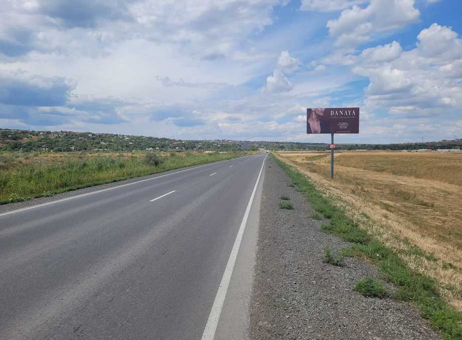 Фотография рекламного носителя, тип: Билборд 3x6, адрес: Старочеркасская ст., 1 000м, Ростов-на-Дону, Ростовская область, Россия. Сторона А №338450