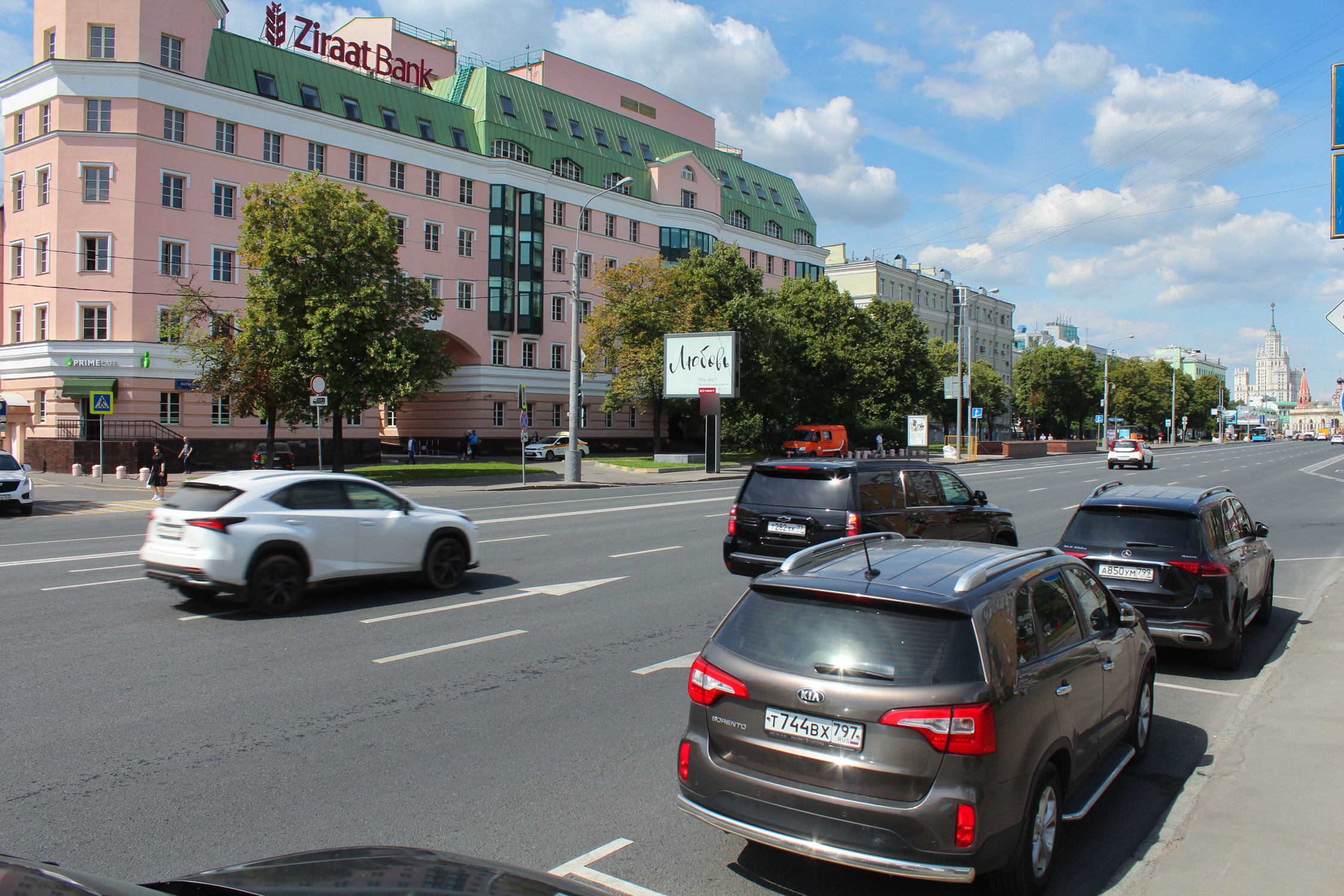 Фотография рекламного носителя, тип: Ситиборд 2.7x3.7, адрес: Марксистская ул., д.18/8, Москва, Россия. Сторона Б №499598