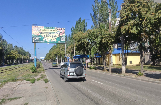 Фотография рекламного носителя, тип: Билборд 3x6, адрес: Ленина пр-т., д.41 Х Н.Чуры ул., Горловка, Донецкая область, Россия. Сторона А №1336532