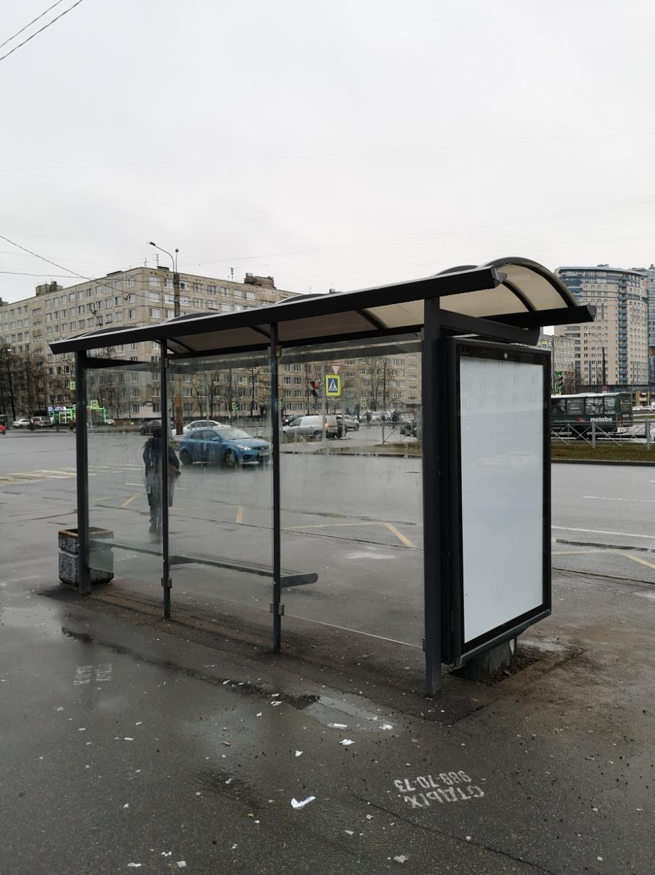 Фотография рекламного носителя, тип: Остановка 1.8x1.2, адрес: Солидарности пр-т., д.6 Х Коллонтай ул., Санкт-Петербург, Россия. Сторона Б №129642