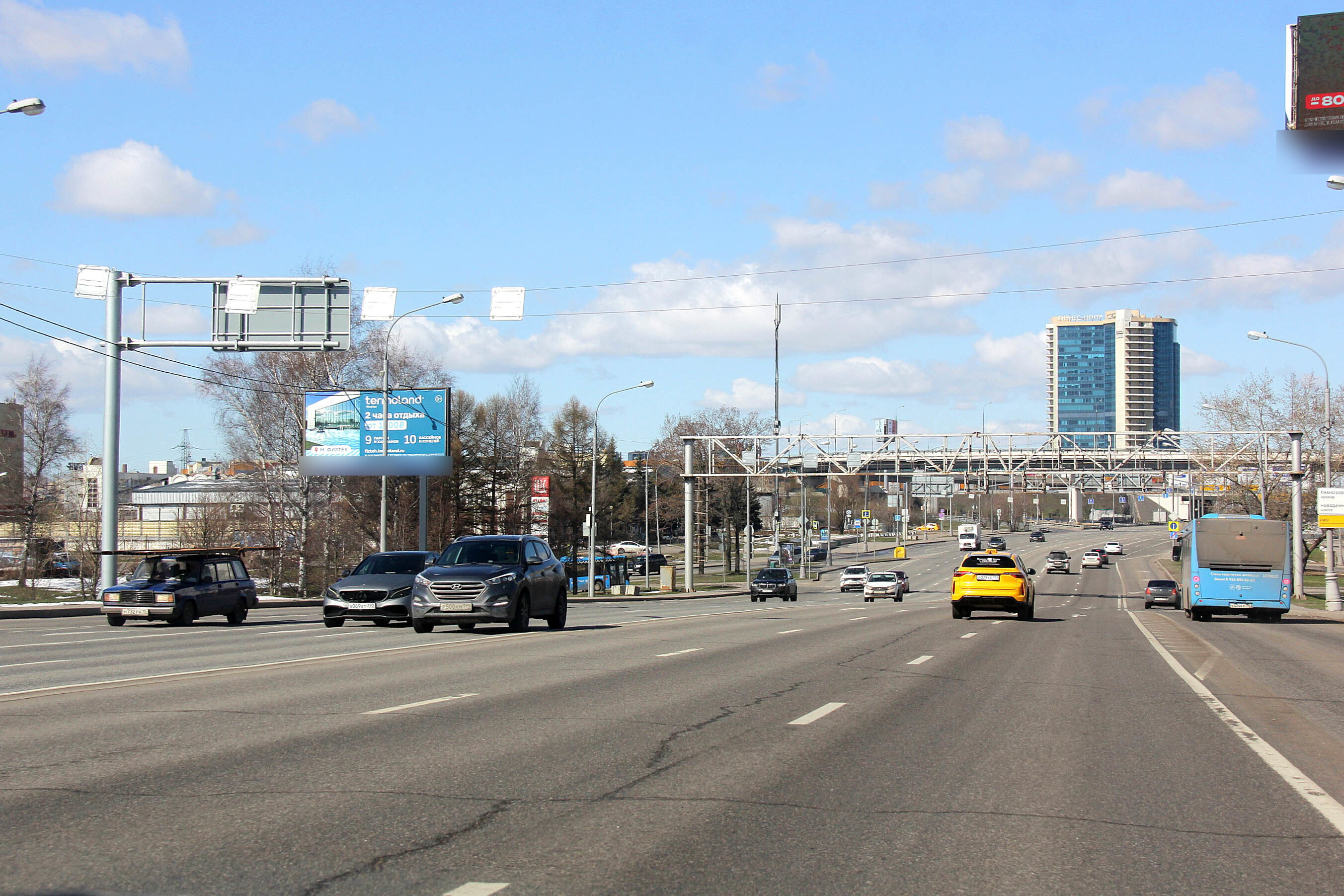 Фотография рекламного носителя, тип: Билборд 3x6, адрес: Дмитровское ш., д.159, Москва, Россия. Сторона Б №261415