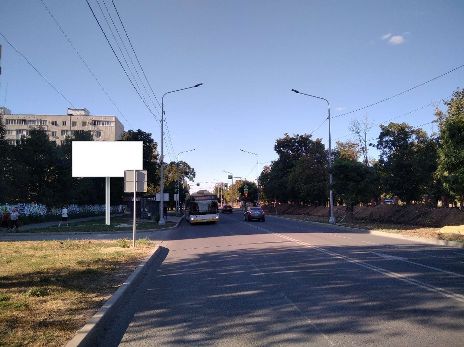 Фотография рекламного носителя, тип: Билборд 3x6, адрес: пр. Нахимова со стороны СК Ильичевец, Мариуполь, Донецкая область, Россия. Сторона Б №1372532