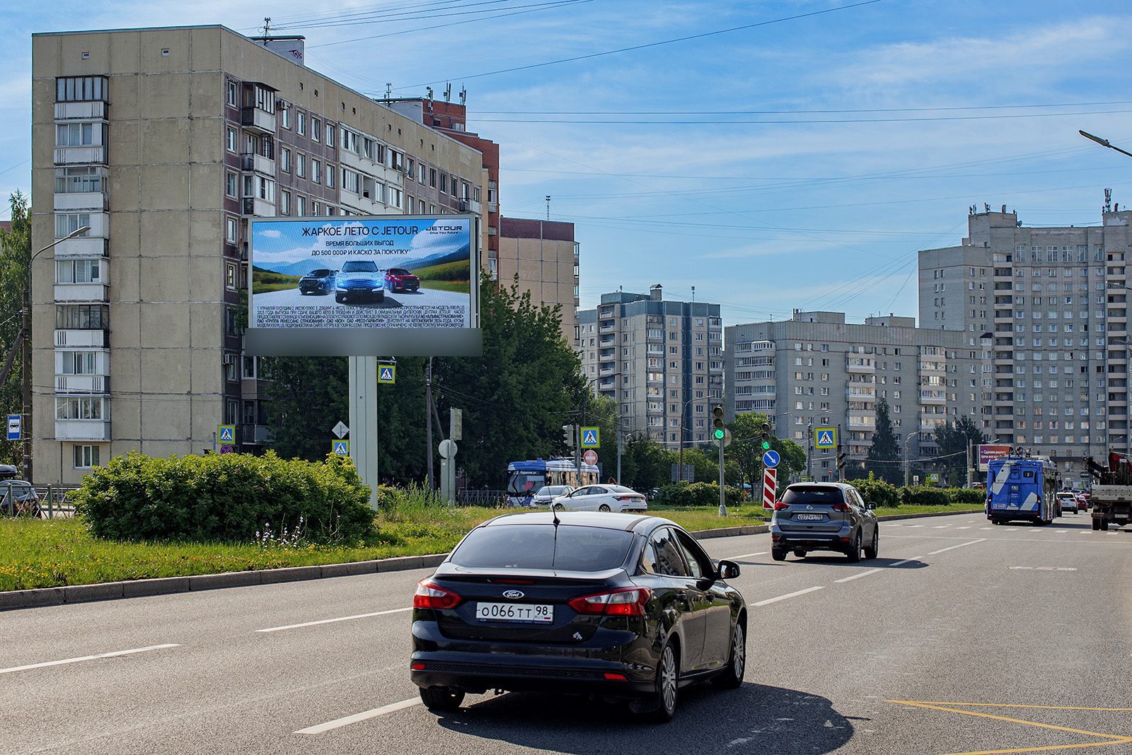 Фотография рекламного носителя, тип: Билборд 3x6, адрес: Королева пр-т., д.36 X Ольховая ул., Санкт-Петербург, Россия. Сторона A1-А10 №165625