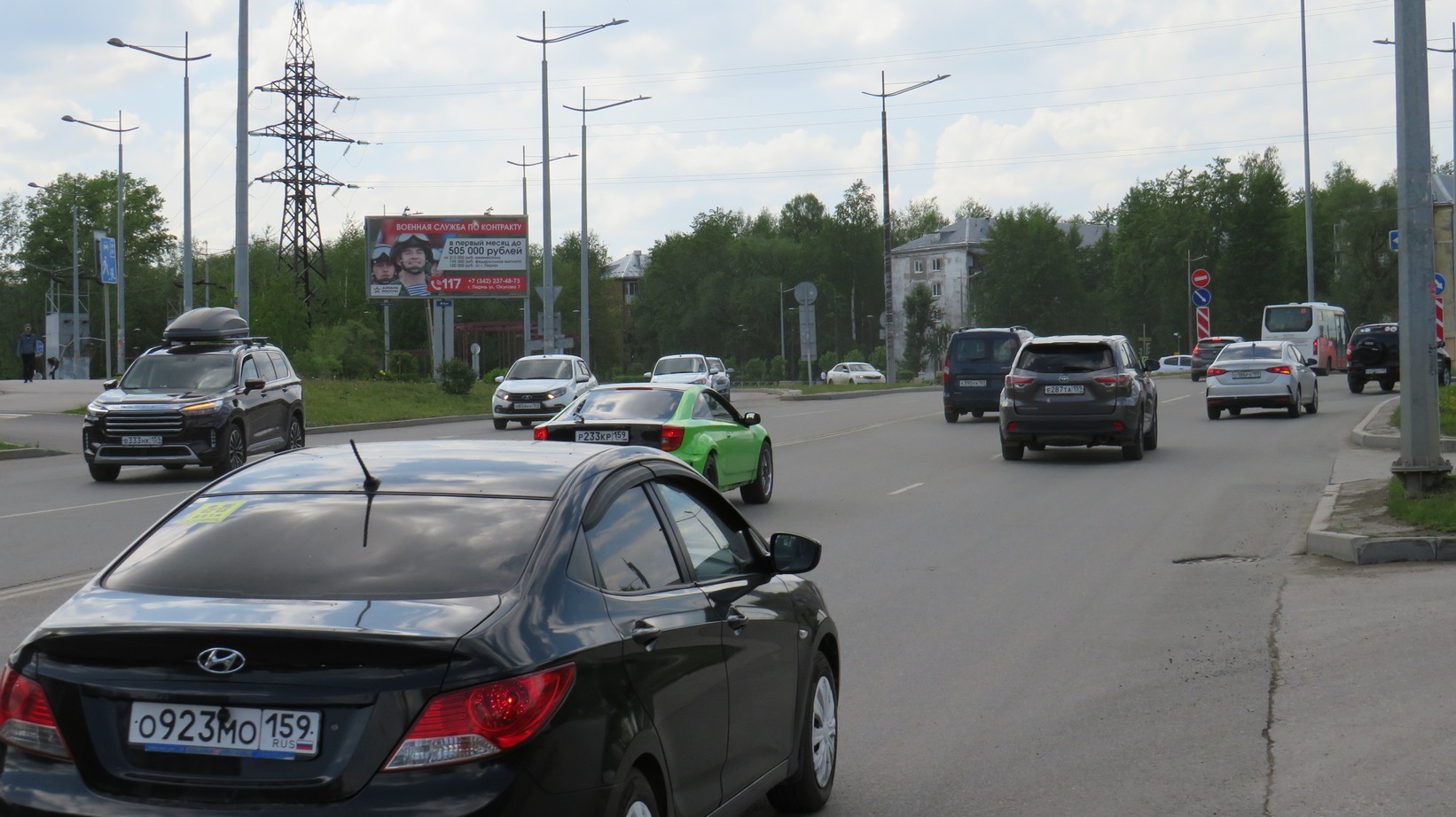 Фотография рекламного носителя, тип: Билборд 3x6, адрес: Уинская ул. Х Макаренко ул., Пермь, Пермский край, Россия. Сторона Б №90084