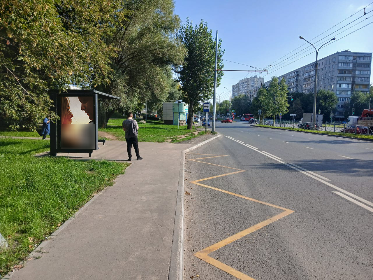 Фотография рекламного носителя, тип: Остановка 1.8x1.2, адрес: Кулахметова ул., д.7, ост. «Улица Сабан», Казань, Республика Татарстан, Россия. Сторона Б №1326576