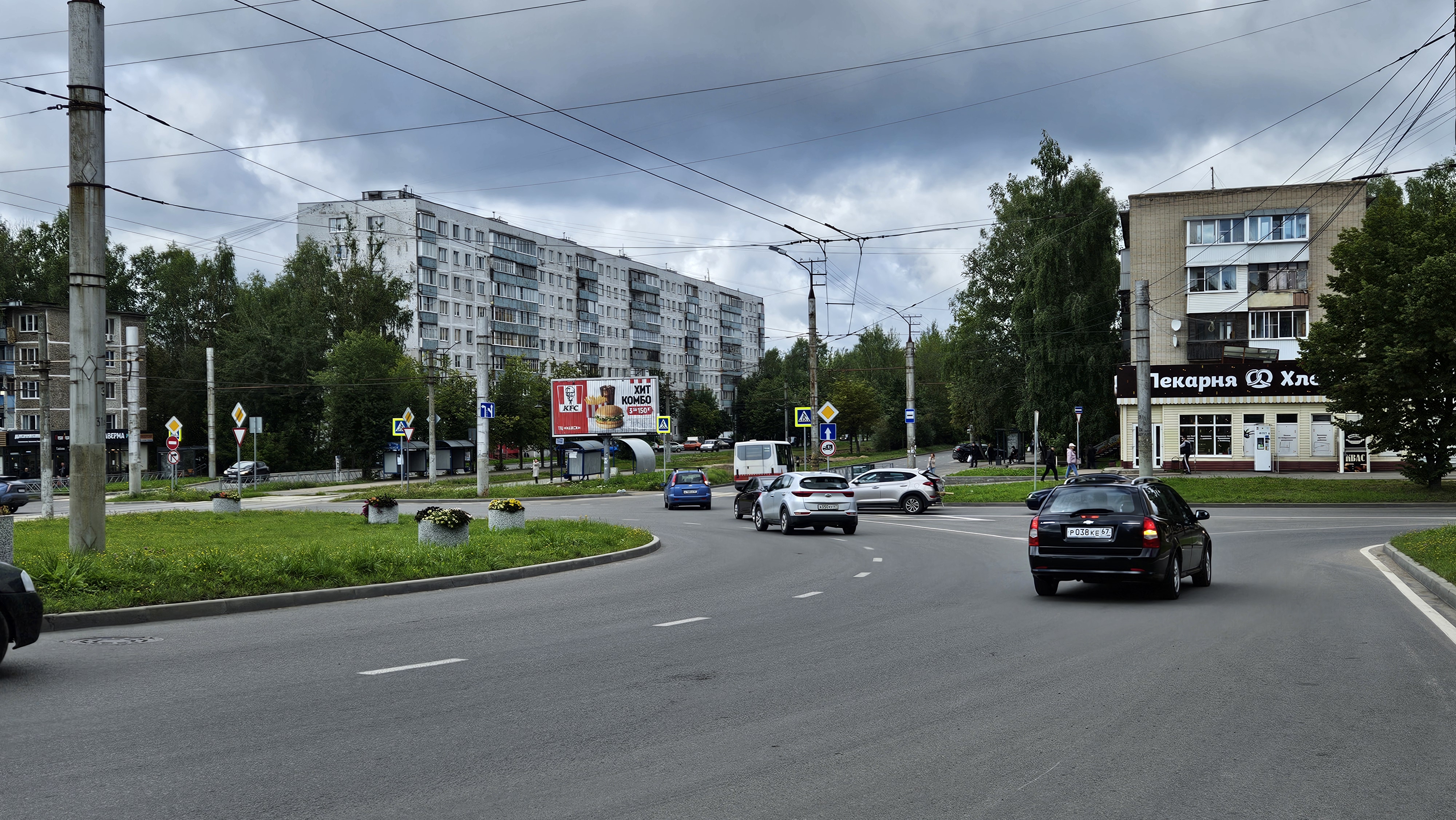 Фотография рекламного носителя, тип: Билборд 3x6, адрес: Строителей пр-т. Х Рыленкова ул., Смоленск, Смоленская область, Россия. Сторона А1-А3 №382953
