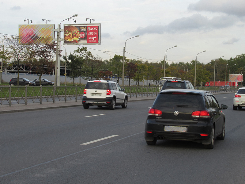 Фотография рекламного носителя, тип: Билборд 3x6, адрес: Дунайский пр-т., д.68 Х Софийская ул., Санкт-Петербург, Россия. Сторона В1 №165800