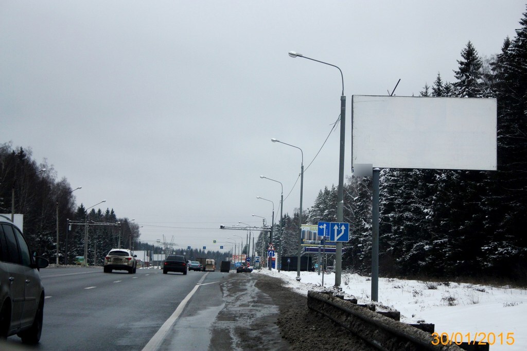 Фотография рекламного носителя, тип: Билборд 3x6, адрес: Киевское ш., 71 150м, Московская область, Россия. Сторона A №5438