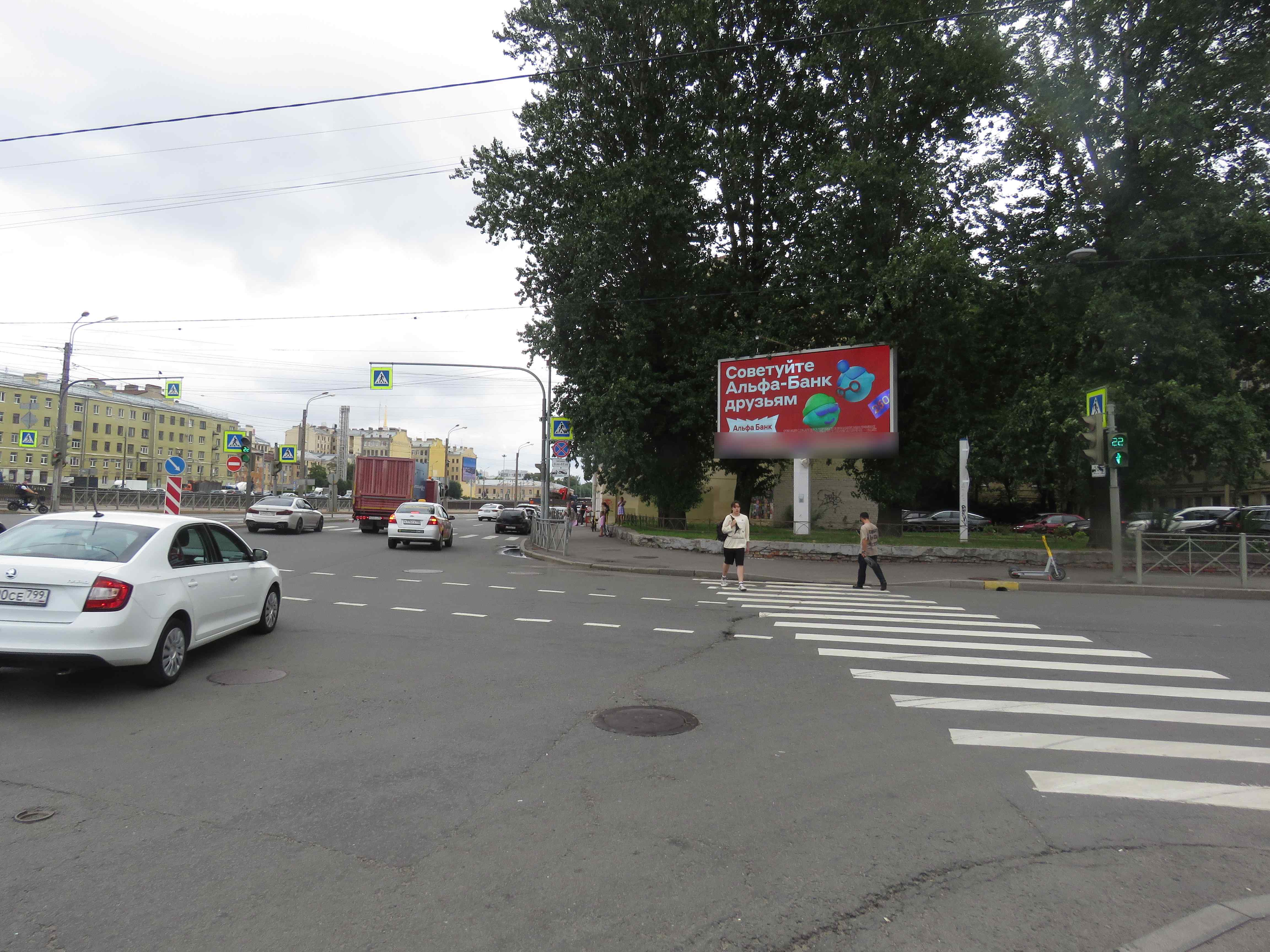 Фотография рекламного носителя, тип: Билборд 3x6, адрес: Обводного канала наб. X Боровая ул., д.42, корп.2, Санкт-Петербург, Россия. Сторона А1 №651207