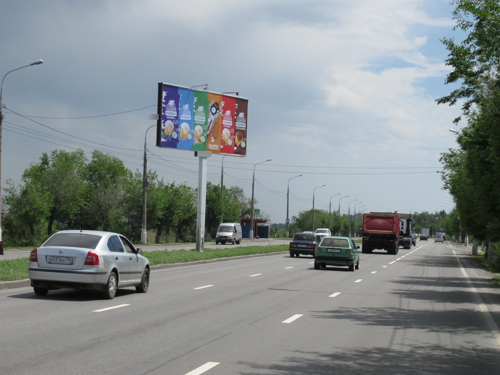 Фотография рекламного носителя, тип: Билборд 3x6, адрес: Лазоревая ул., в районе поворота на ул.Бобровская, Волгоград, Волгоградская область, Россия. Сторона А2 №111320