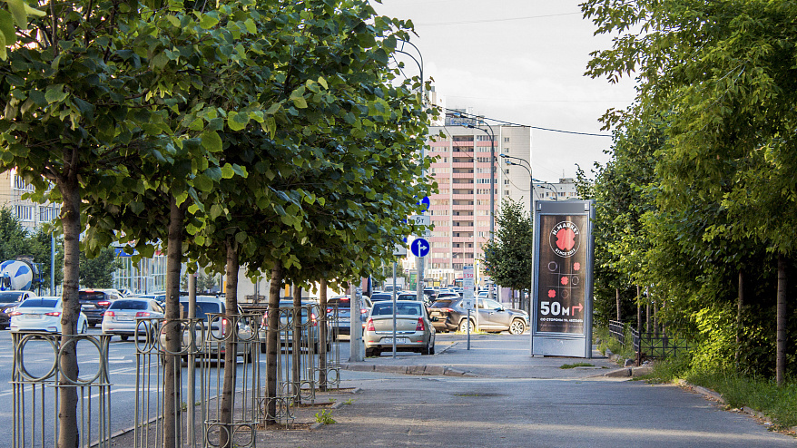 Фотография рекламного носителя, тип: Пиллар 3x1.4, адрес: Вишневского ул., д.8, Казань, Республика Татарстан, Россия. Сторона A №685992