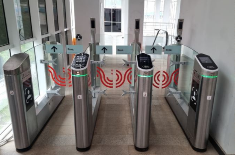 Фотография рекламного носителя, тип: Другой индор-формат, адрес: Станция метро «Крымская», линия Московское Центральное Кольцо, Москва, Россия. Сторона/вариант А №1326711