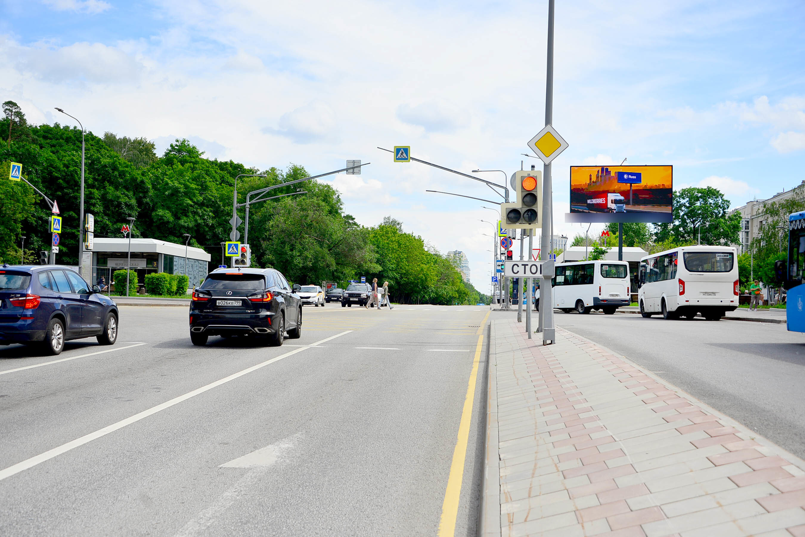 Фотография рекламного носителя, тип: Билборд 3x6, адрес: Маршала Василевского ул., д.15, Москва, Россия. Сторона А1 №533417