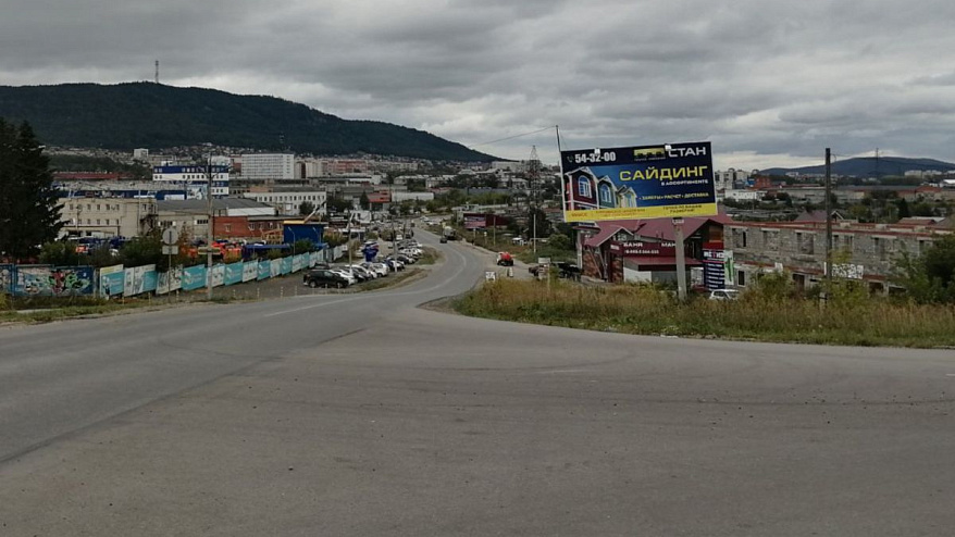 Фотография рекламного носителя, тип: Билборд 3x6, адрес: Динамовское ш. Х Коммунистическая ул., Миасс, Челябинская область, Россия. Сторона A №200469