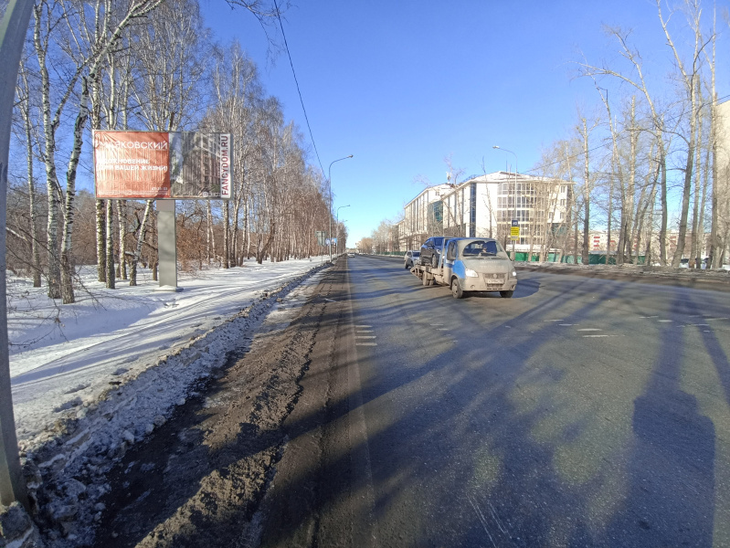 Фотография рекламного носителя, тип: Билборд 3x6, адрес: 50 лет ВЛКСМ ул., д.81а, н-в, Тюмень, Тюменская область, Россия. Сторона B №1349911