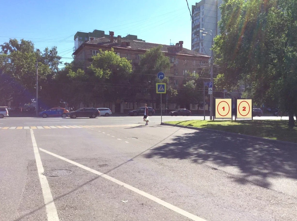 Фотография рекламного носителя, тип: Афиша 1.75x1.8, адрес: Хорошевское ш., д.46, поз.1, стенд 2, Москва, Россия. Сторона B №883184