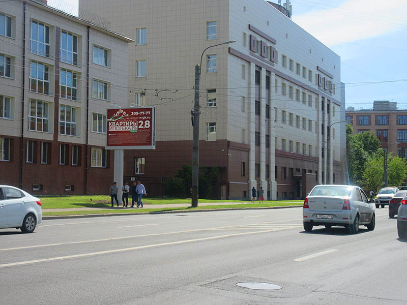 Фотография рекламного носителя, тип: Ситиборд 2.7x3.7, адрес: Медиков пр-т. X Профессора Попова ул., д.15/17, лит.Б, Санкт-Петербург, Россия. Сторона B №165519