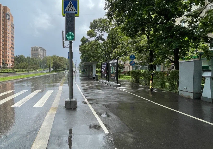 Фотография рекламного носителя, тип: Афиша 1.75x1.8, адрес: Университетский пр-т., д.23, стенд 1, Москва, Россия. Сторона A №619280