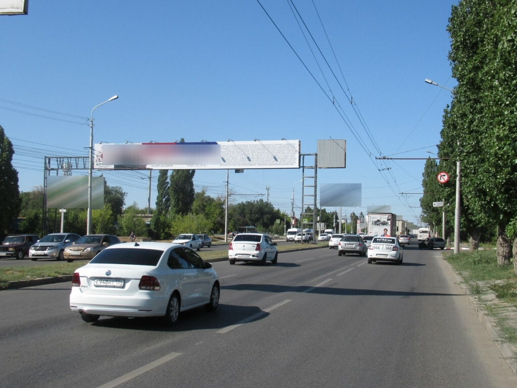 Фотография рекламного носителя, тип: Арка, адрес: 64-й Армии ул., д.141, Волгоград, Волгоградская область, Россия. Сторона А1 №111598