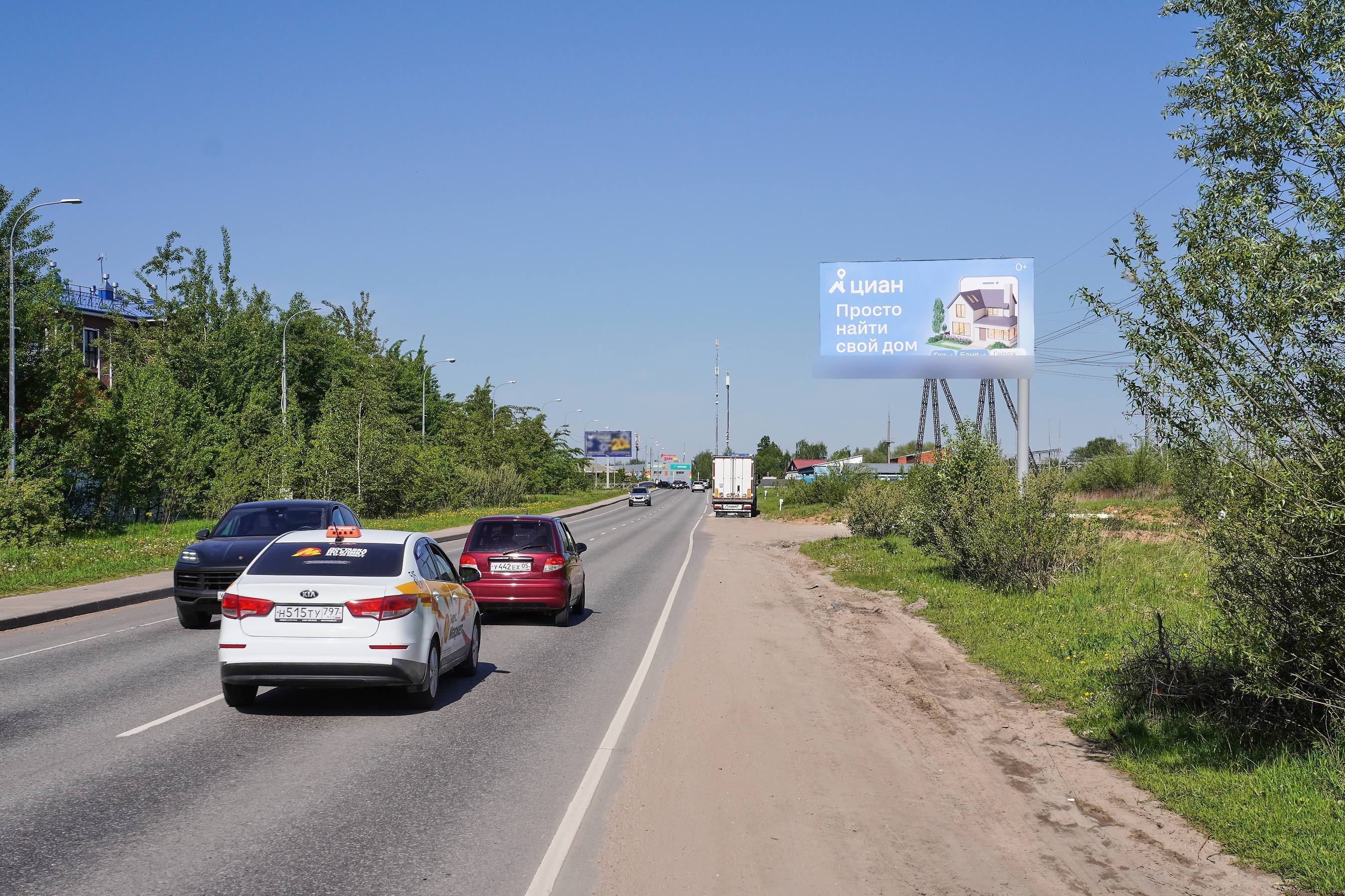 Фотография рекламного носителя, тип: Билборд 3x6, адрес: Ангелово с., напротив въезда в ЖК "Ангелово-Резиденц", Красногорск, Московская область, Россия. Сторона А №951435