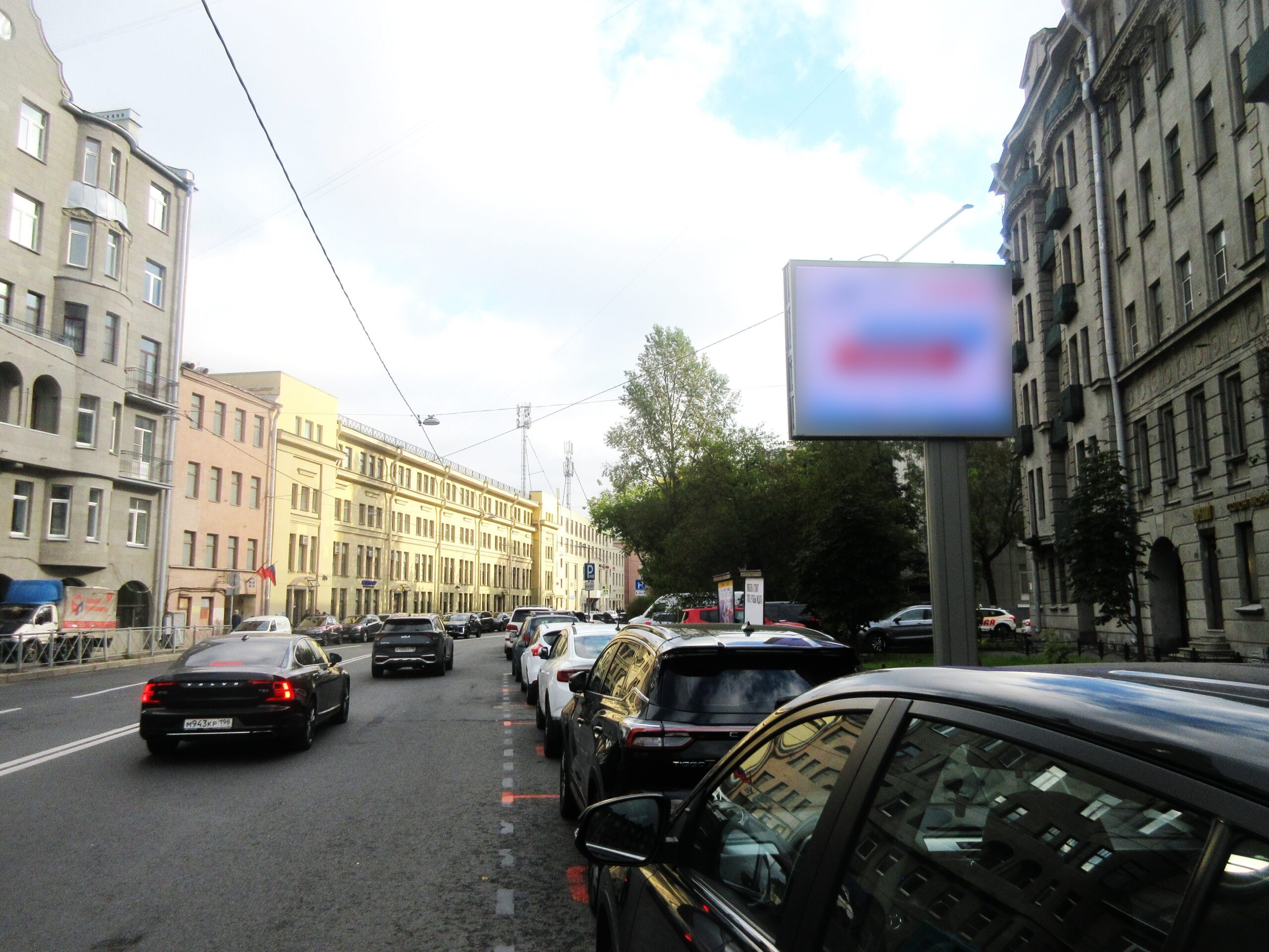 Фотография рекламного носителя, тип: Ситиборд 2.7x3.7, адрес: Пионерская ул., д.22 Х Чкаловский пр-т., Санкт-Петербург, Россия. Сторона A1-A10 №165552