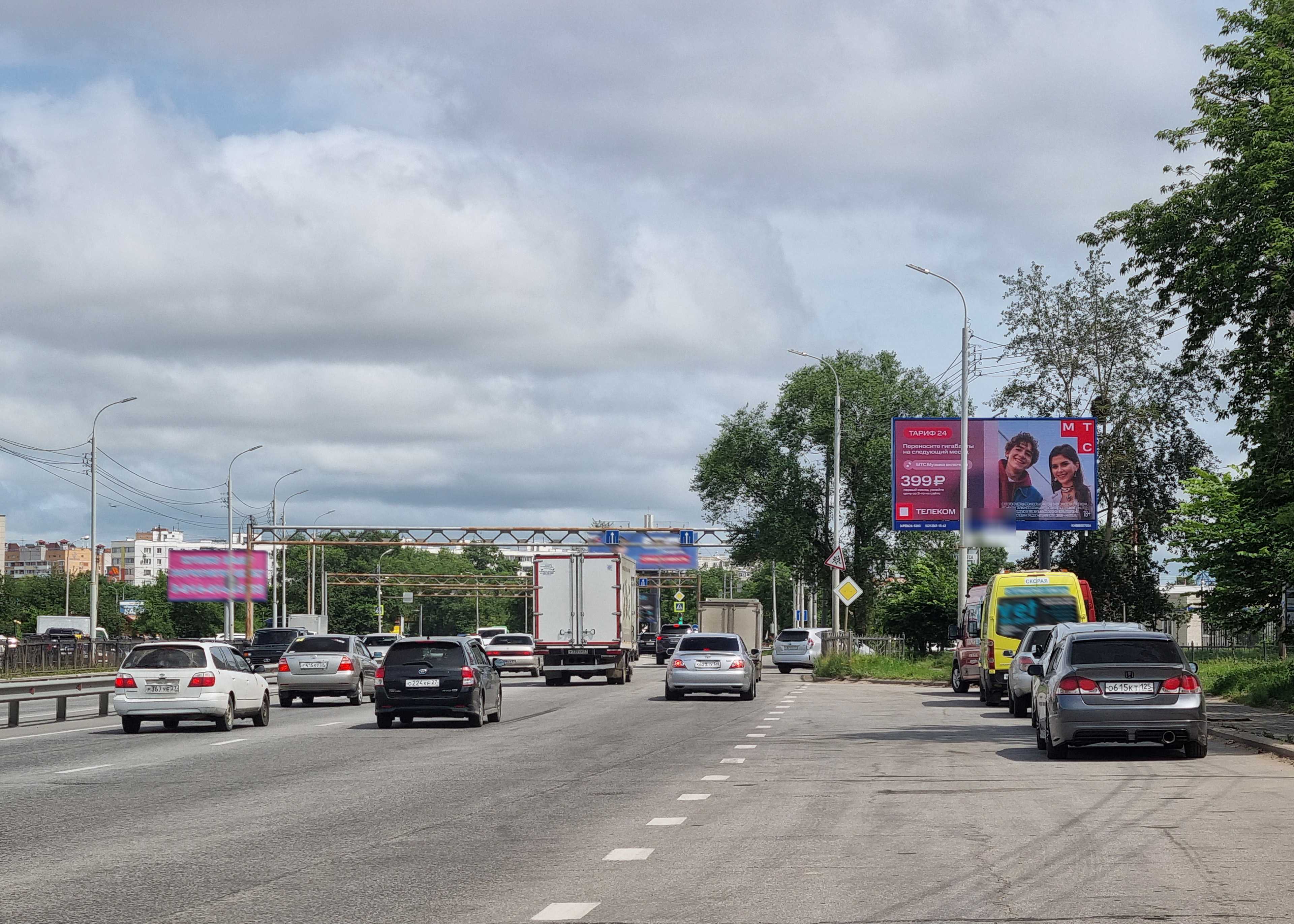 Фотография рекламного носителя, тип: Билборд 3x6, адрес: Морозова П.Л. ул., д.96, Хабаровск, Хабаровский край, Россия. Сторона А1 №1328899