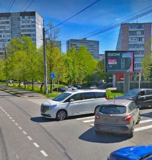 Фотография рекламного носителя, тип: Ситиборд 2.7x3.7, адрес: Ленинского Комсомола пр-т. X Радужная ул., д.37, Видное, Московская область, Россия. Сторона A1-A5 №1376429