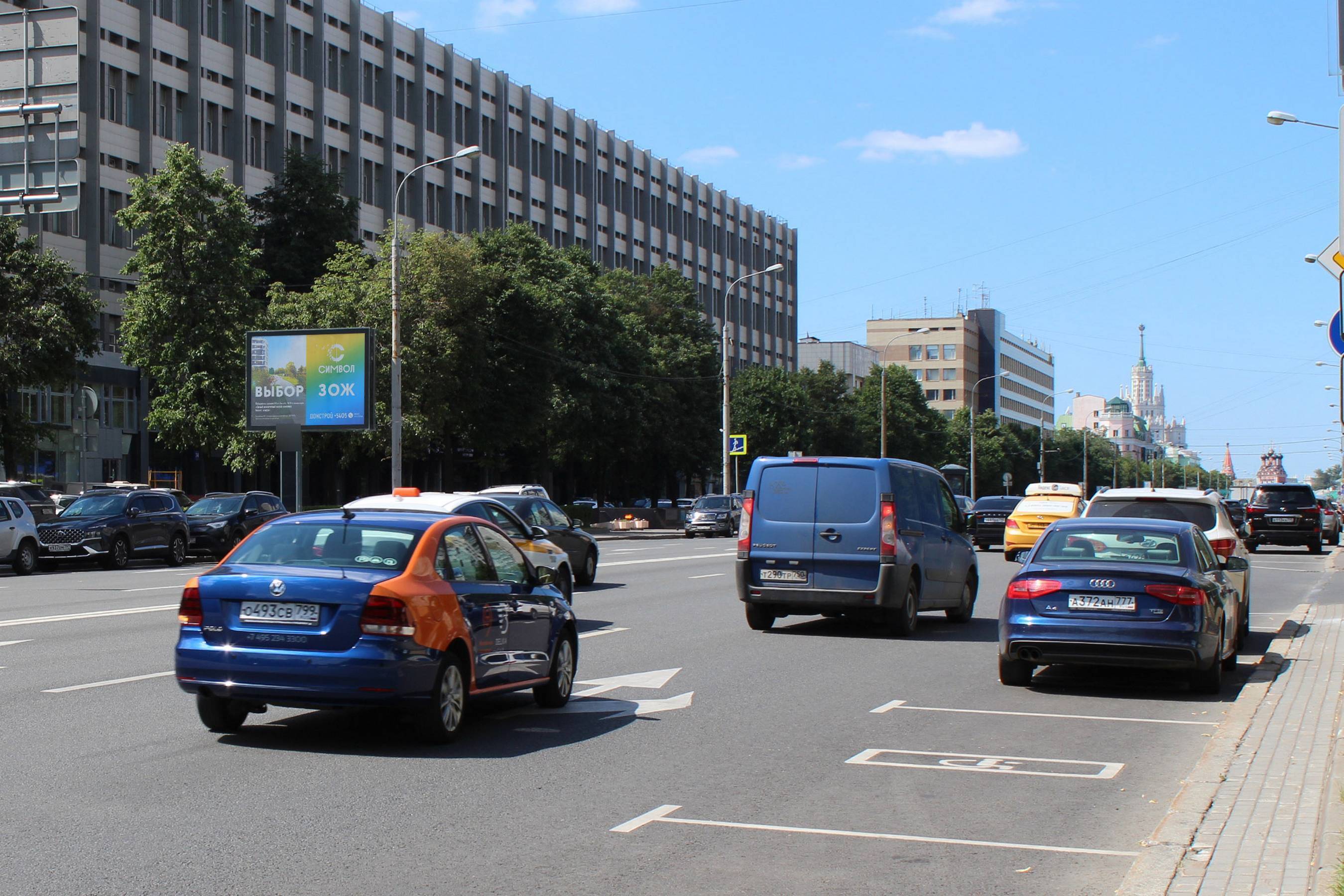 Фотография рекламного носителя, тип: Ситиборд 2.7x3.7, адрес: Марксистская ул., д.34, корп.8, Москва, Россия. Сторона Б1-Б5 №809261