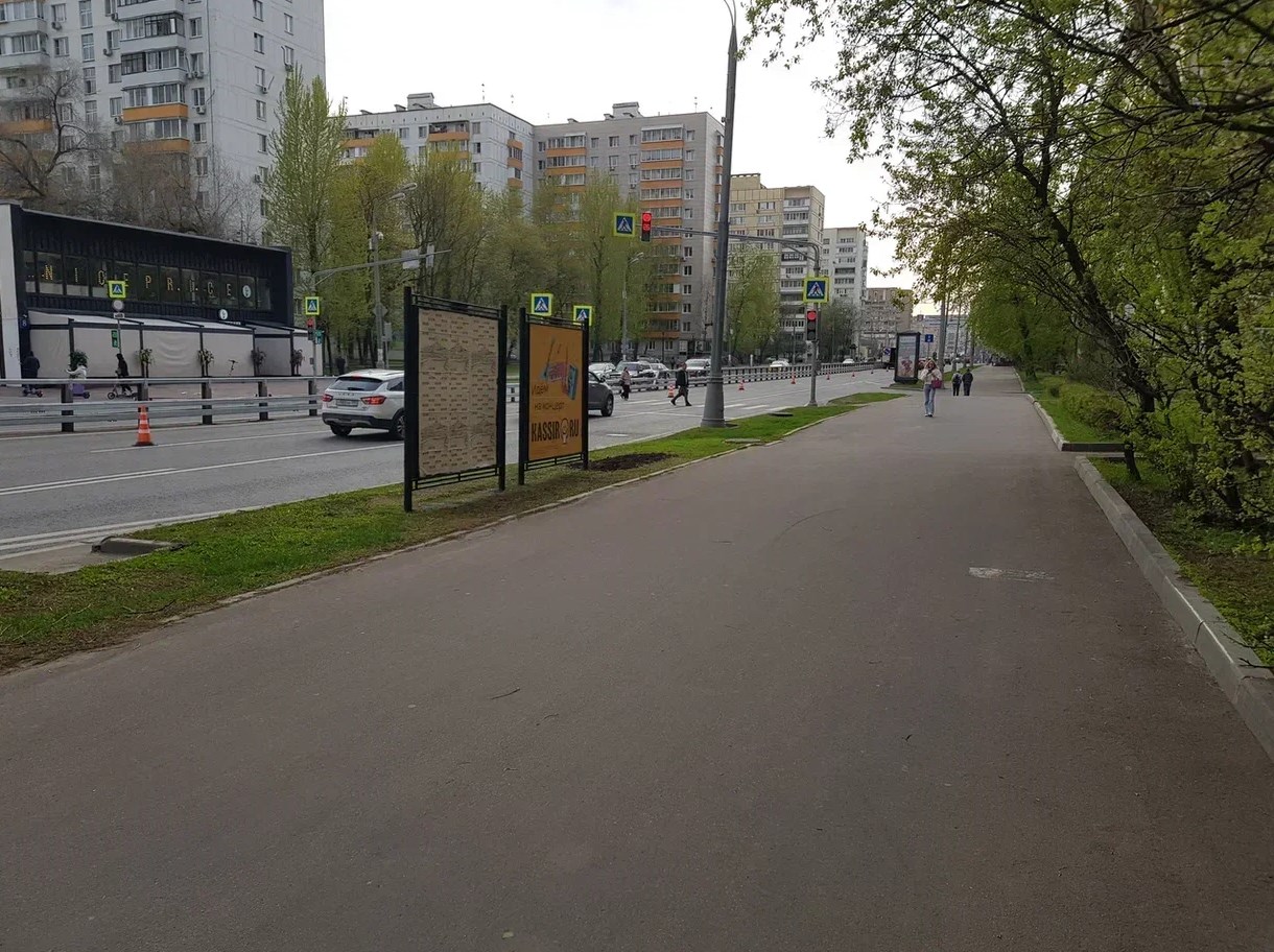 Фотография рекламного носителя, тип: Афиша 1.75x1.8, адрес: Нижегородская ул., д.7, корп.5, стенд 2, Москва, Россия. Сторона B №887092