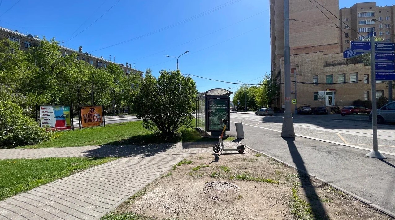 Фотография рекламного носителя, тип: Афиша 1.75x1.8, адрес: Рогожский вал ул., д.17, стенд 2, Москва, Россия. Сторона B №887306