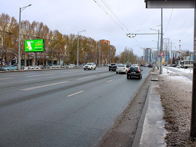 Фотография рекламного носителя, тип: Билборд 3x6, адрес: Московское ш., СНИУ им. Академика С.П. Королёва, Самара, Самарская область, Россия. Сторона Б1 №950840