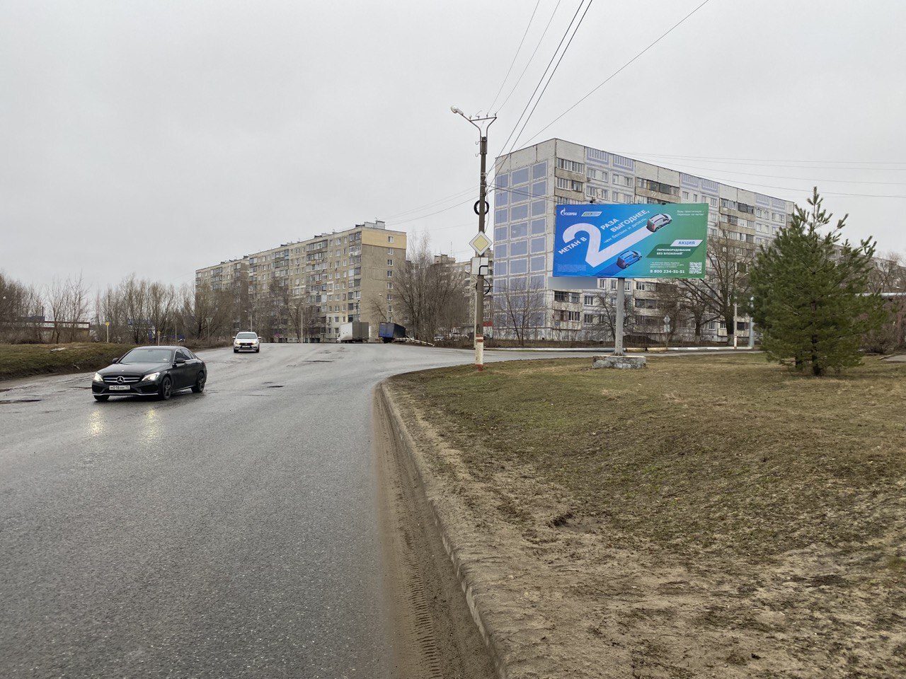 Фотография рекламного носителя, тип: Билборд 3x6, адрес: Лихачева ул., д.33, Саранск, Республика Мордовия, Россия. Сторона А №1028402