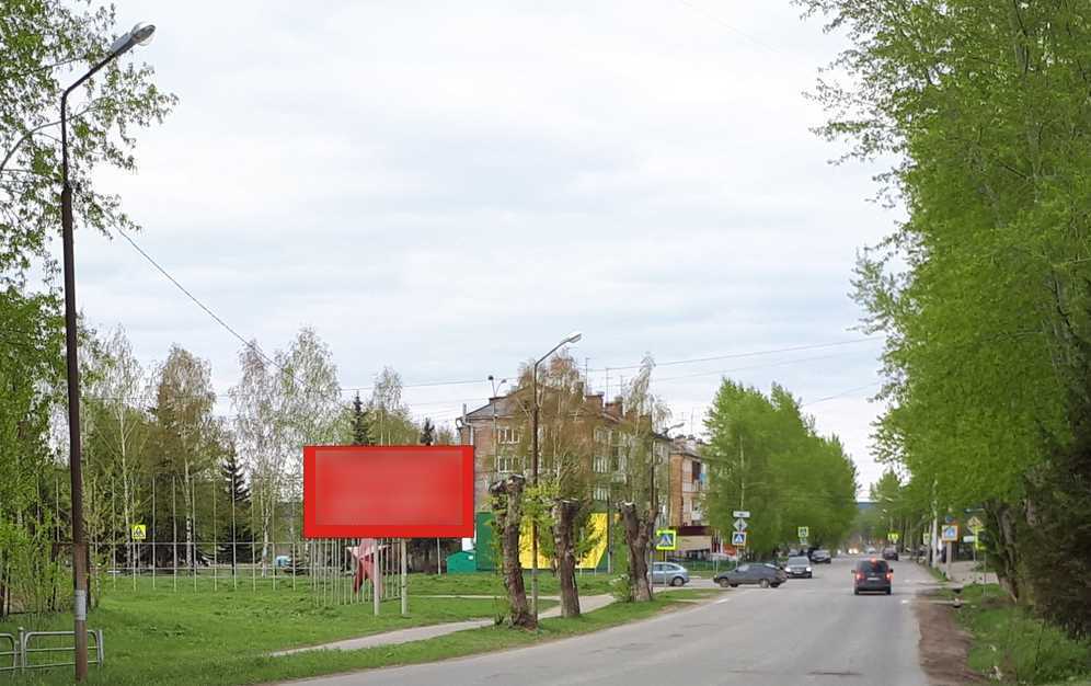 Фотография рекламного носителя, тип: Билборд 3x6, адрес: Ленинаул., д.1, Верхняя Салда, Свердловская область, Россия. Сторона Б №1331624